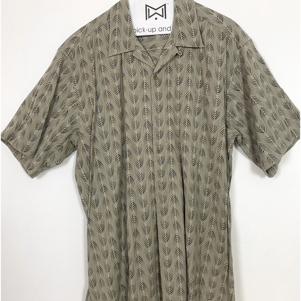 Tommy Bahama Short Sleeve Shirt